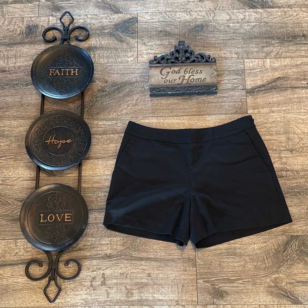 Daniel Cremieux High Waist Black Shorts